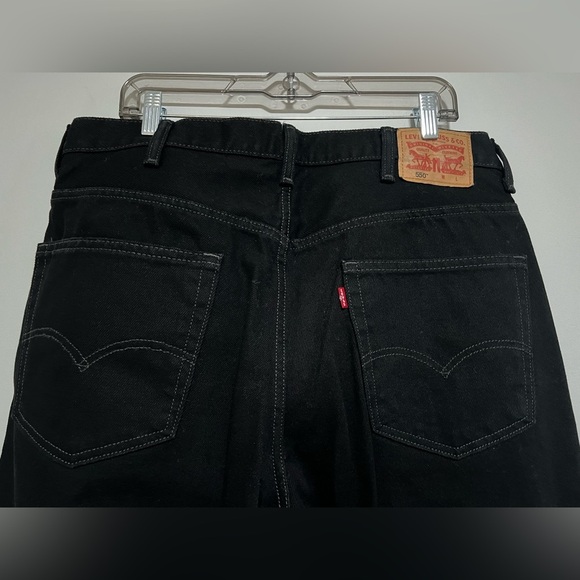 Men’s Levi’s Black 550 Relaxed Fit Jeans Size 38 X 36 - Picture 7 of 11